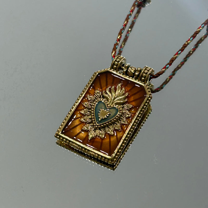 COLLANA CORDINO CUORE SACRO
