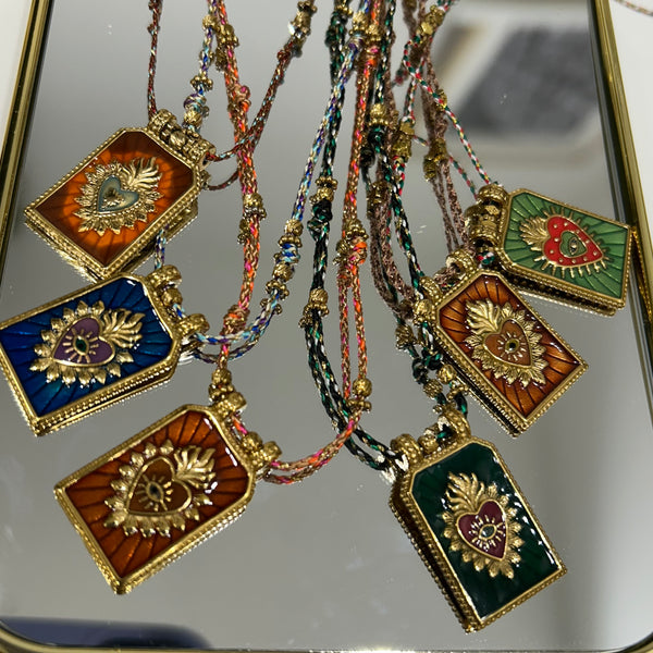 COLLANA CORDINO CUORE SACRO