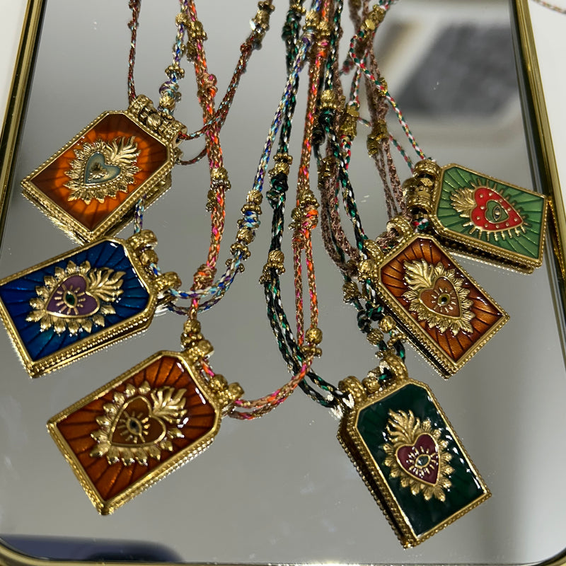 COLLANA CORDINO CUORE SACRO