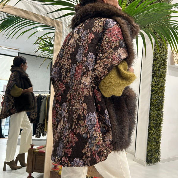 TENSIONE IN - ECO-PELLICCIA QUEEN