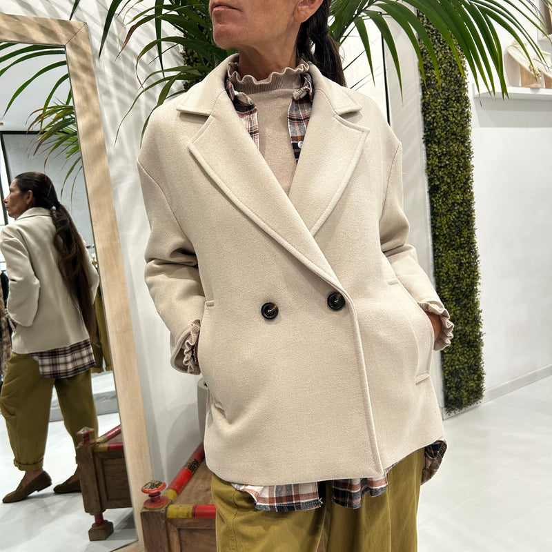 TENSIONE IN - CAPPOTTO CORTO