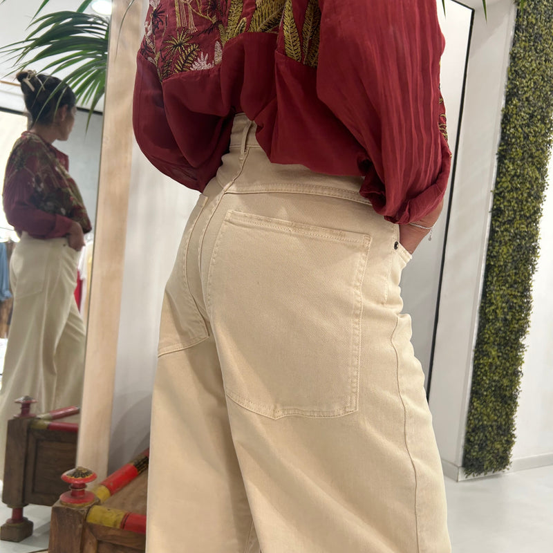 TENSIONE IN -  JEANS GIUSI CREMA